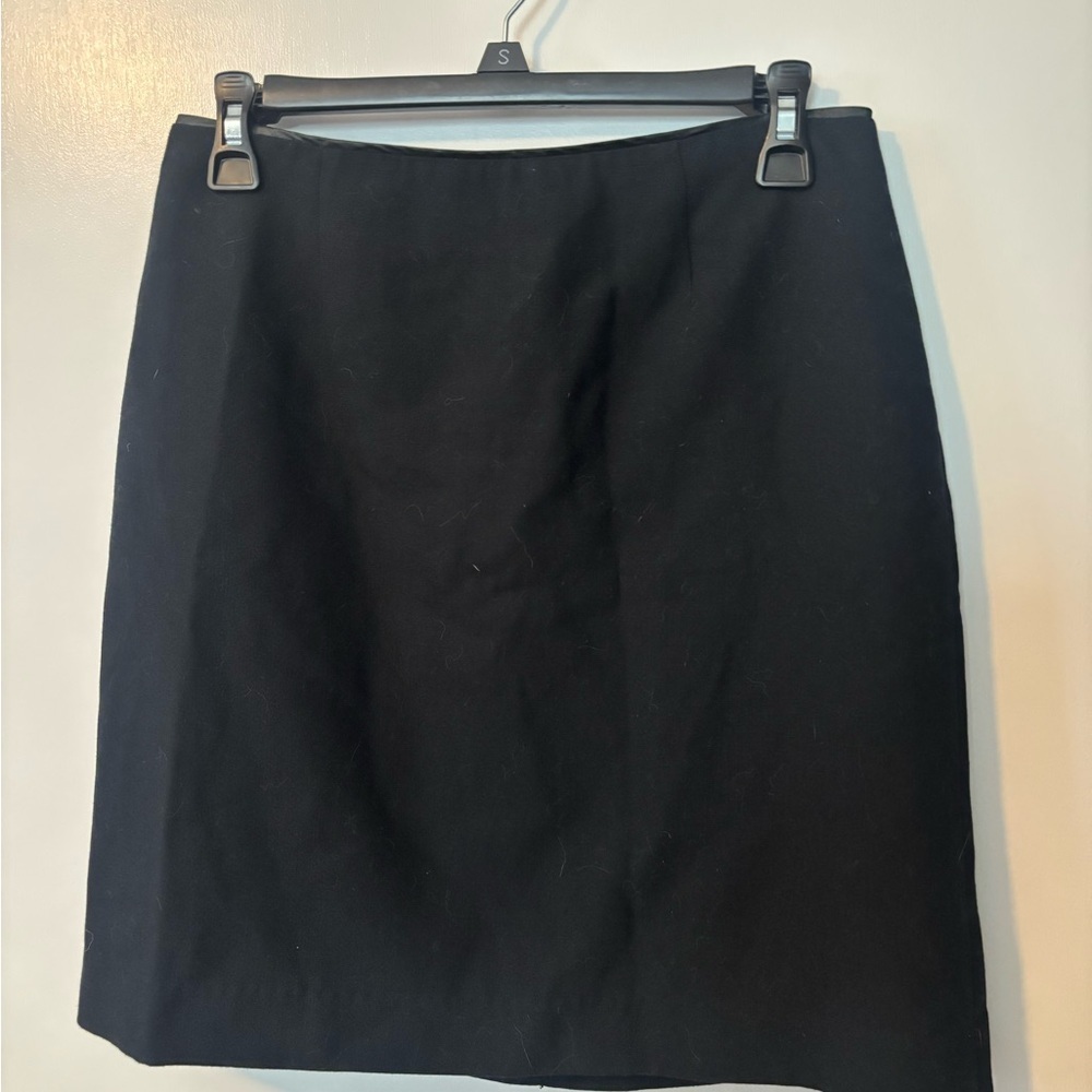 GAP Women's Business Girly Feminine Quiet Luxury Fashion Black Pencil Skirt